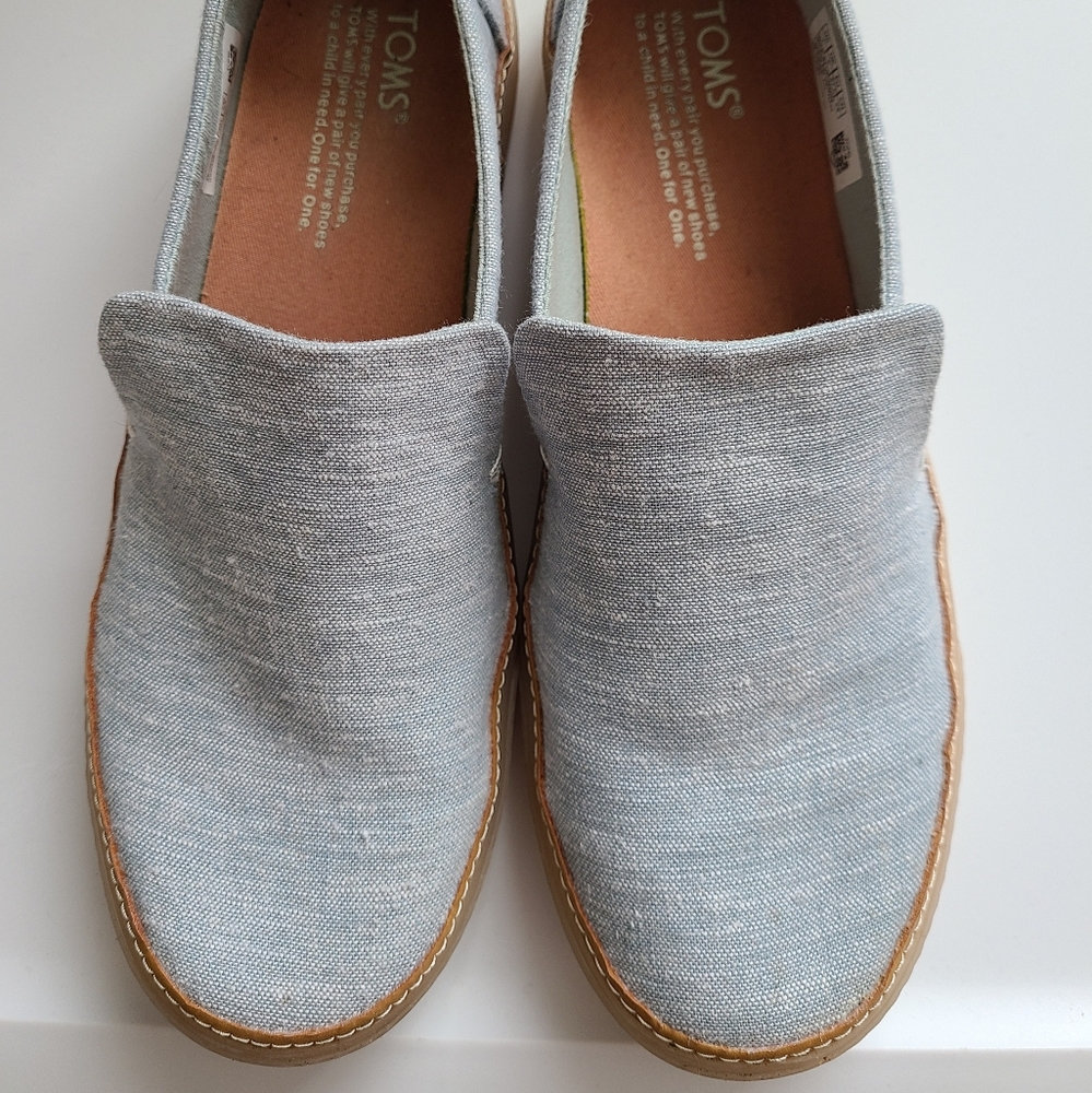 TOMS Sunset Slip-On size 7
